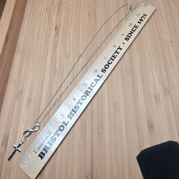 Swarovski elements Women's Gold and Silver Jewelry - Picture 5 of 6